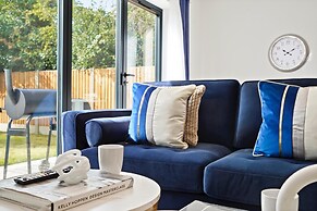 New Built House In Kent Sleeps 7