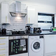 New 2 Bed House Merseyside Sleeps 5