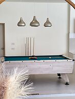 Meefan private pool villa