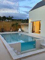 Meefan private pool villa