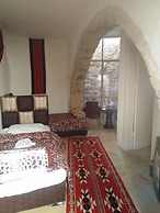 Dana Tower Hotel
