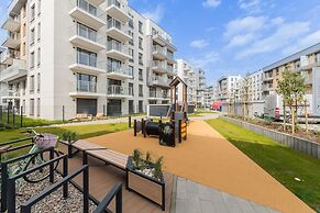 Golden Azzure by Grand Apartments