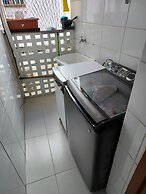 Hostel for One: quarto e banheiro privativos