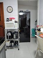 Hostel for One: quarto e banheiro privativos