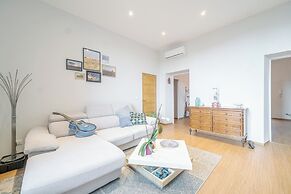 Bright Apartment A Few Steps From Via Garibaldi