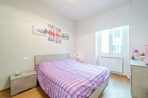 Bright Apartment A Few Steps From Via Garibaldi