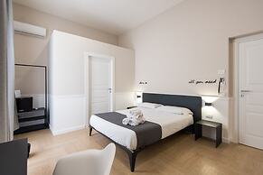 Five Boutique Rooms