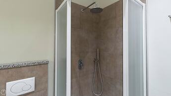 Italianway - The B Village Superior