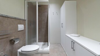 Italianway - The B Village Superior