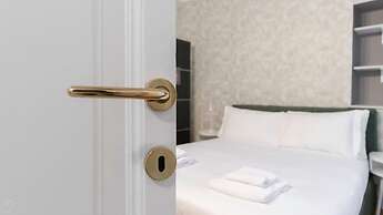 Italianway - The B Village Superior