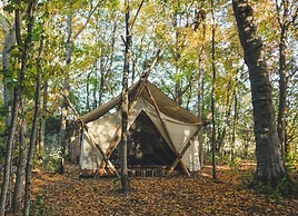 Fronterra Nordic Wellness Farm & Camp