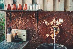 Fronterra Nordic Wellness Farm & Camp