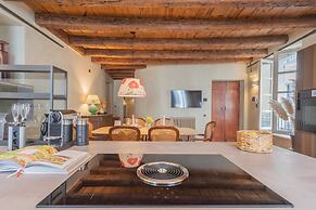 Pantero Apartment in Como