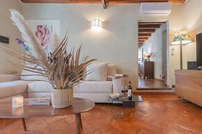 Pantero Apartment in Como