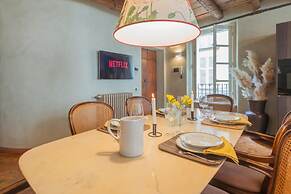 Pantero Apartment in Como