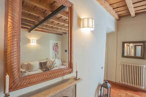 Pantero Apartment in Como