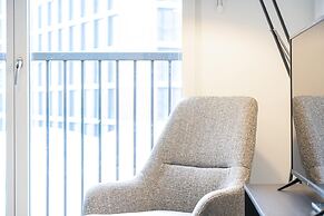 Superb Flat With Community Vibe