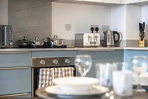 Deluxe Leeds Flat With Views