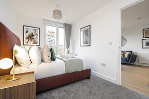 Deluxe Leeds Flat With Views
