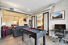 Graffiti & Skyline | RiNo Art Lofts