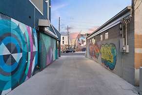 Graffiti & Skyline | RiNo Art Lofts