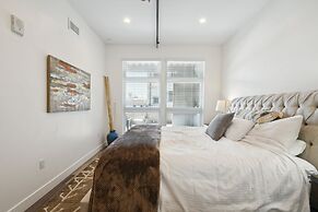 Brushed & Bold | RiNo Art Lofts