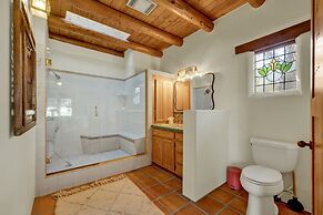 El Ranchito on 5.78 Acres