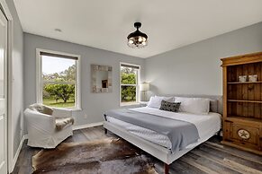 Starlight Meadows 3 mi to Downtown W/hot tub