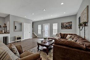 The Elizabeth Cottage