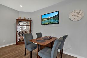 The Elizabeth Cottage