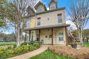 The Elizabeth Haus Lower