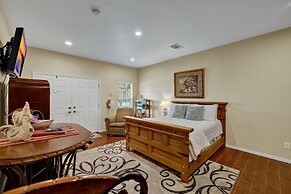 The Elizabeth Haus Lower