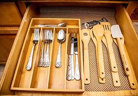 1BR Mobile Condo with Community Pool