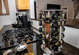 1BR Mobile Condo with Community Pool