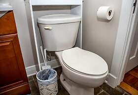 1BR Mobile Condo with Community Pool