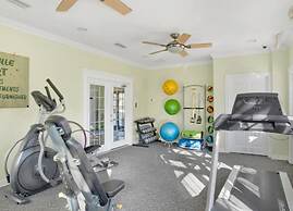 1BR Mobile Condo with Community Pool