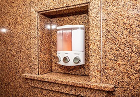 1BR Mobile Condo with Community Pool