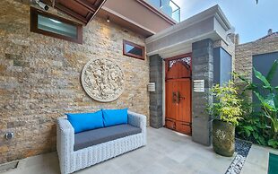 Ocean Golf Rubi Villa by Nagisa Bali