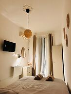 La Gorgone city center apartments