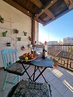 La Gorgone city center apartments