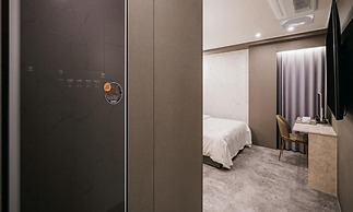 Andong Brown Dot Okdong Branch