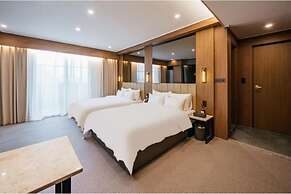 Andong Brown Dot Okdong Branch