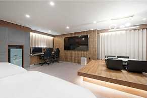 Andong Brown Dot Okdong Branch