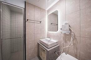 Andong Brown Dot Okdong Branch