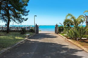 3808 Residence Garden Sea - Trilo 3 by Barbarhouse