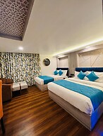 Goroomgo Broadway Boutique Mall Road Darjeeling