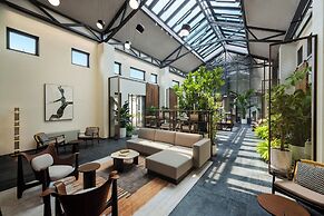 Jiangnan House  Yangcheng Lake