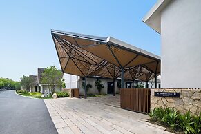 Jiangnan House  Yangcheng Lake