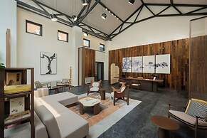 Jiangnan House  Yangcheng Lake