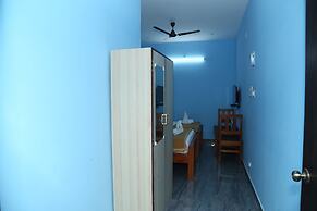 Royal Galaxy Inn By Elgozo